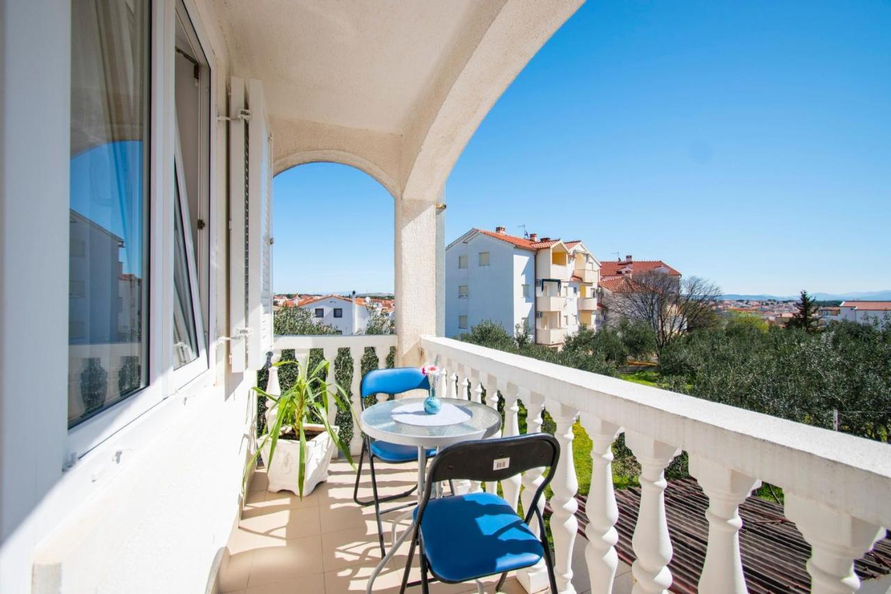 Family Holiday Apartments Lucia Водице Екстериор снимка