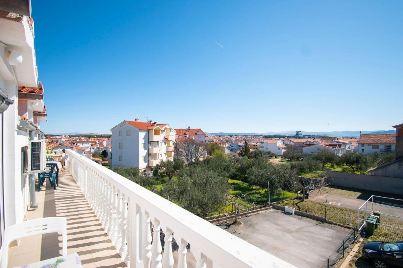 Family Holiday Apartments Lucia Водице Екстериор снимка